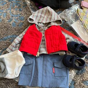 Retired Vintage American Girl Doll "Urban Outfit" (2000)
